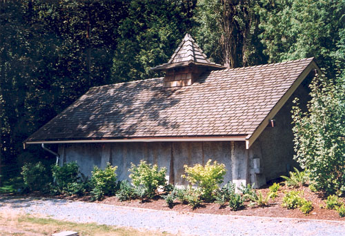 Oblique view of south elevation, 2003