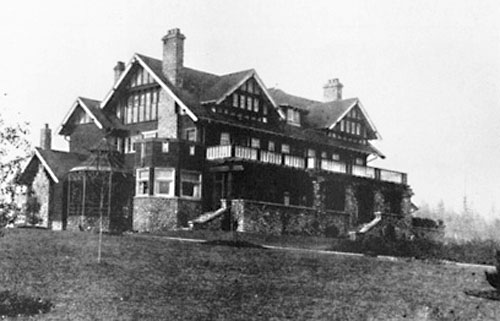 Oblique view from southeast corner